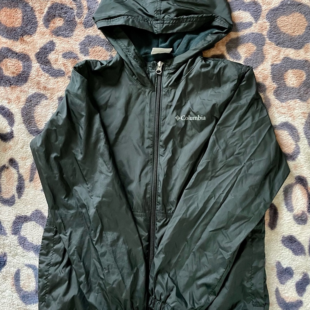 Columbia youth jacket/windbreaker size medium with fleece inside.